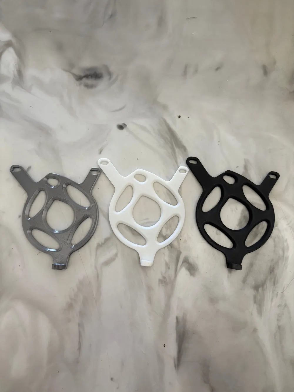 Tuttio style motor cover